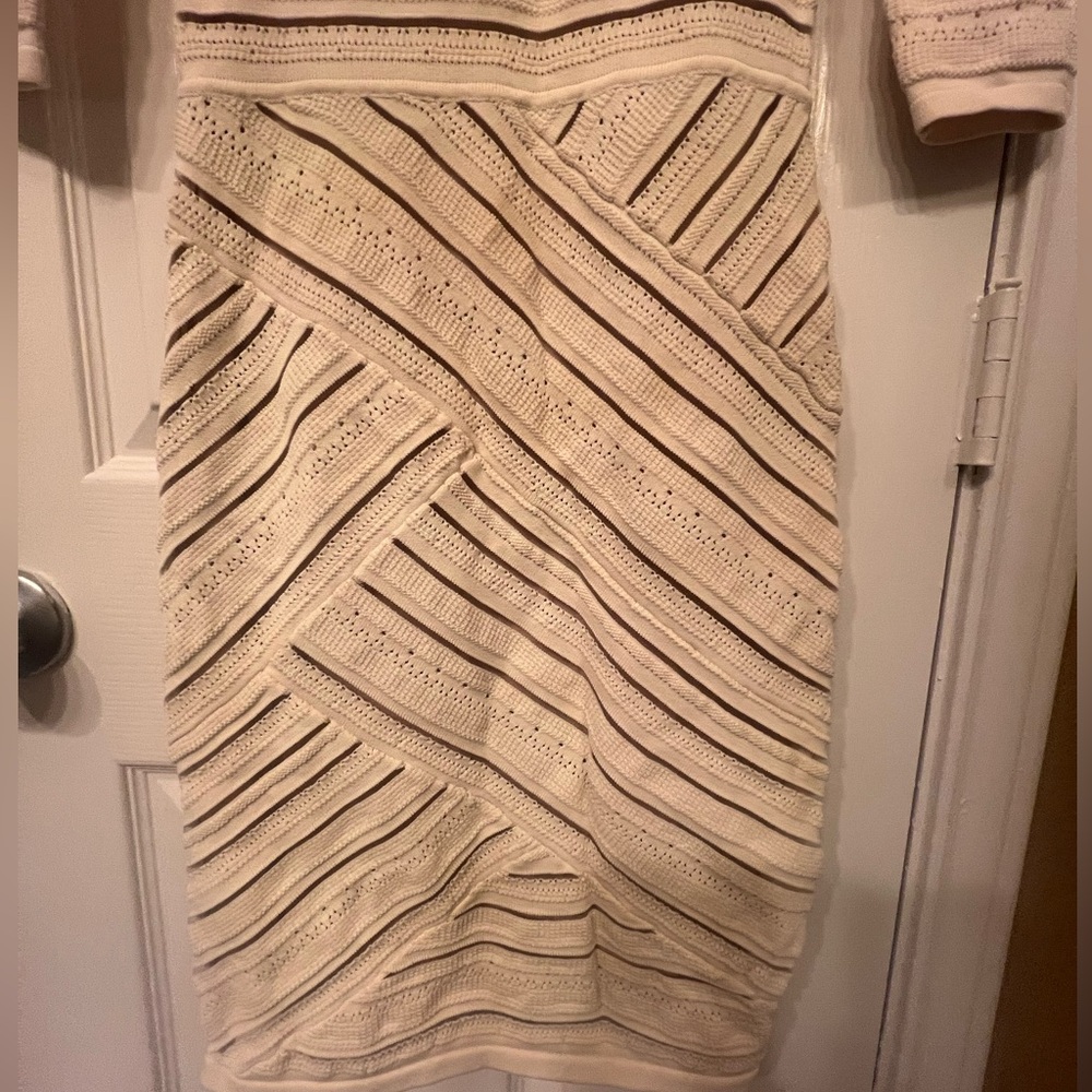 Bailey 44 D’Arcy off the shoulder sweater dress in vanilla, size small - Picture 6 of 12